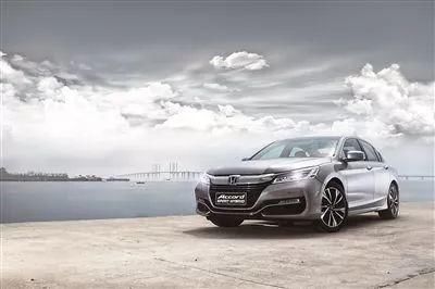 广州节能车补贴倒计时,要买雷凌双擎、雅阁混