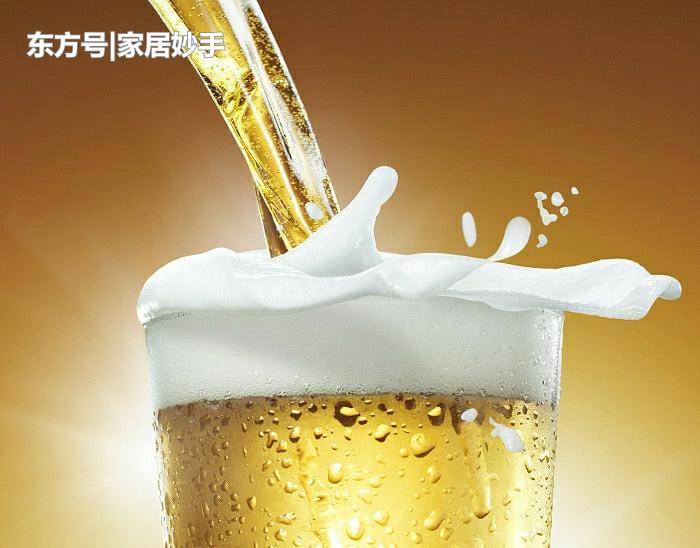 啤酒怎么开响声最大 t01448ac79da62bccc8.jpg