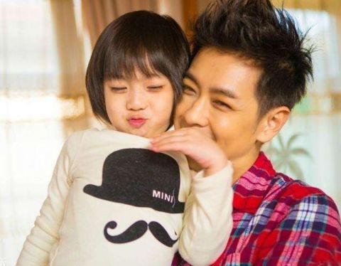 林志颖潘玮柏同框 网友:潘玮柏赶快娶吴昕生孩