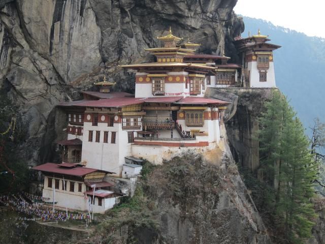 如果战争突然爆发，这8个国家是最安全的地方