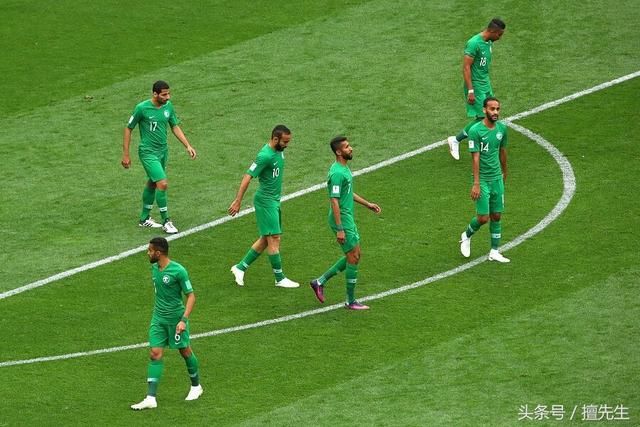 沙特人揭幕战惨败触动了亚洲足球神经:4年内5