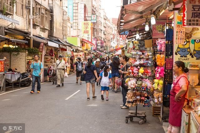 台湾现在的经济都比不过内地的三线城市，台湾经济为何落后了?