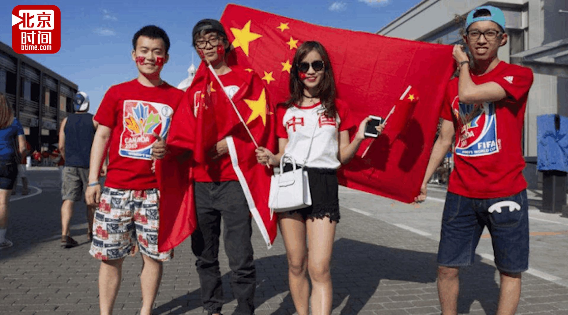 10万中国球迷燃情世界杯 中文中餐支付宝玩转俄罗斯