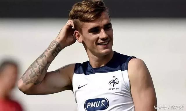 4年才一次的世界杯足球赛,场上的鲜肉难道不值