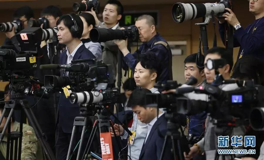 周小川:未来纸币、硬币或消失