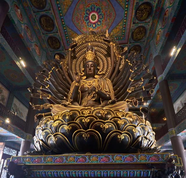 天下地理｜佛家圣地之三：峨眉山背后的神秘与修行！