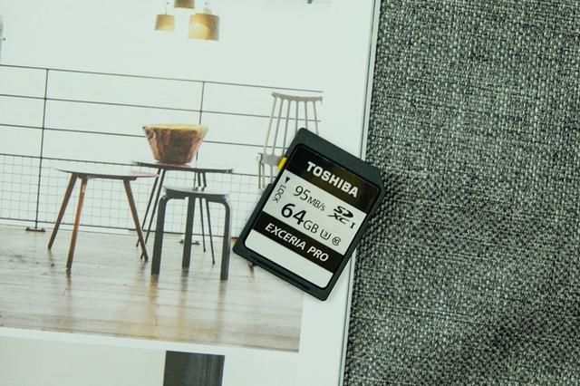 单反微单相机必不可缺少的东芝高速SD卡,拍4