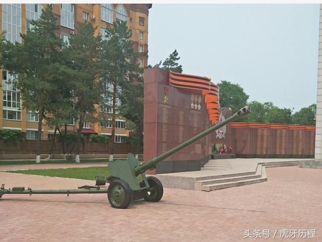 摩旅，骑行摩托车走了53天，人生第一次出国，这个国家离中国很近