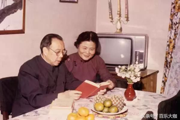 中国 经典 老照片，100张旧照片带你回顾中国80年代