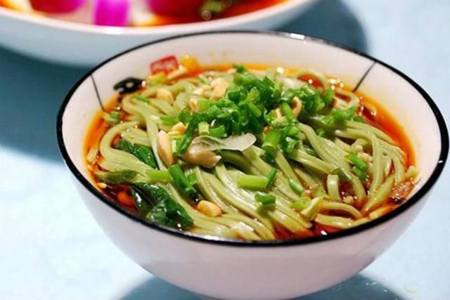 他是梁山上唯一的素食主义者,一碗饭,一碟素菜,其乐融融