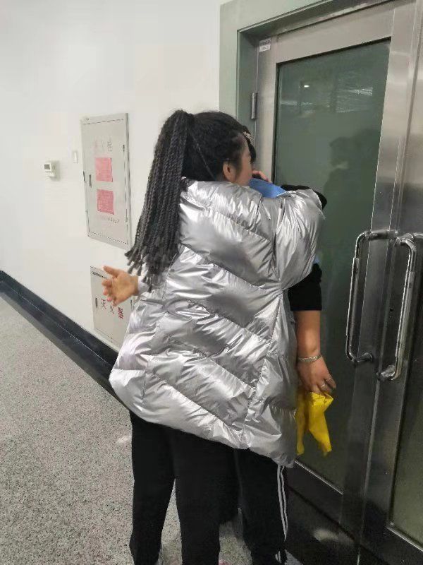 校园卫生志愿打扫实践活动