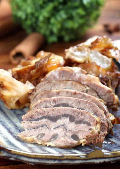 酱牛肉用什么锅最合适 t0148c3da430975d5a1.jpg