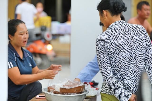 从大年初一到元宵，这种零食在海南成为过年必备