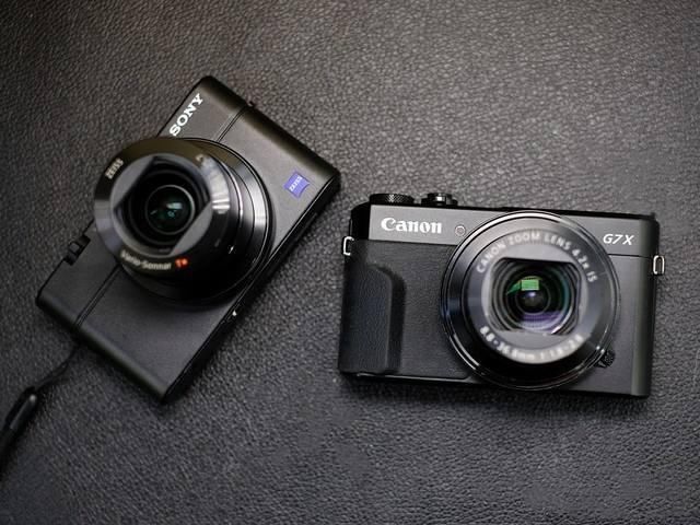 奇怪!景区里国人都用单反，而外国游客却用卡片机