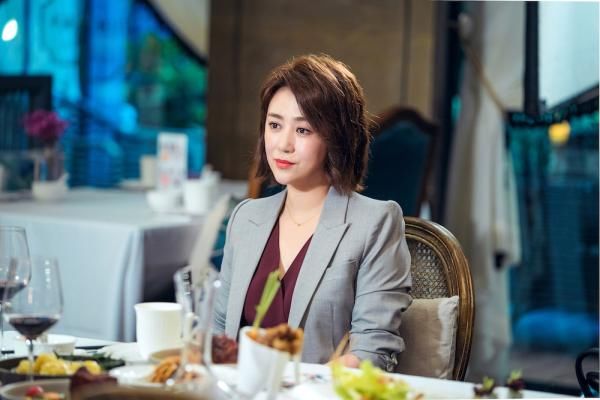 马丽四次登春晚 演绎占位子欢闹贺新春