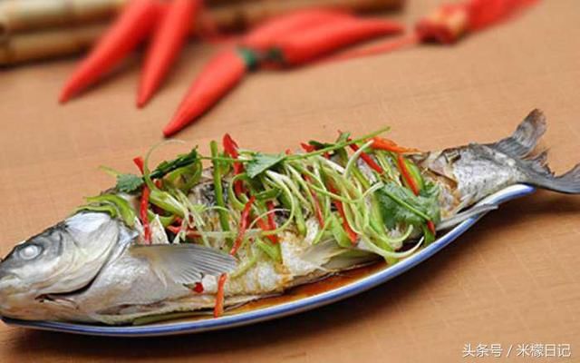 食谱|10种草鱼的家常做法,营养鲜嫩,总有一款适