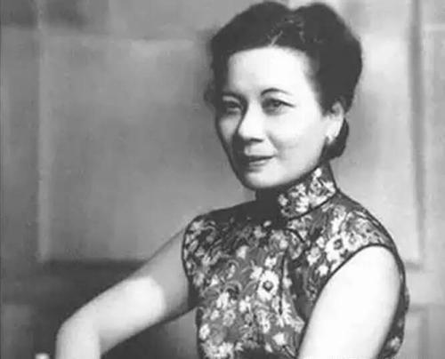 晚年三字爆张学良,与宋美龄特殊关系,蒋介石:悔