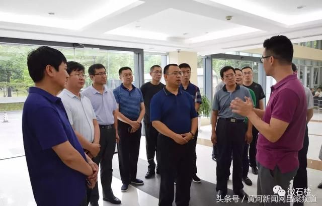 石楼组团赴河南江苏等地就易地移民搬迁后续产