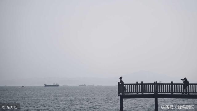 学会10个手机摄影技巧,手机就能当单反用了,直接进阶摄影大师