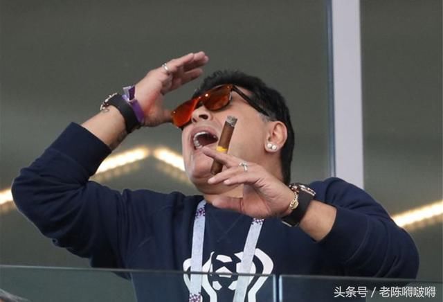 世足赛又歧视亚洲人 阿根廷国宝马拉度纳挨批