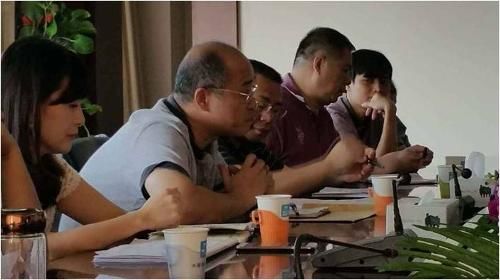 市局工作团队进驻中建五局召开税务风险管理现