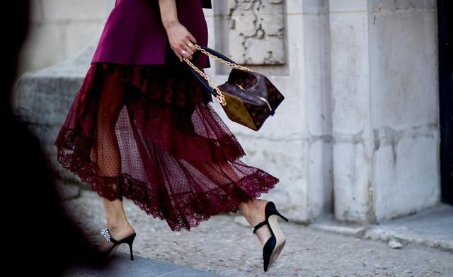 高跟鞋怎么样才好穿又不脚痛?10个实用穿鞋秘