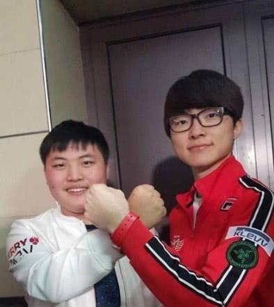 LOL:S赛冠军中单全都不是首发了,Faker被SKT