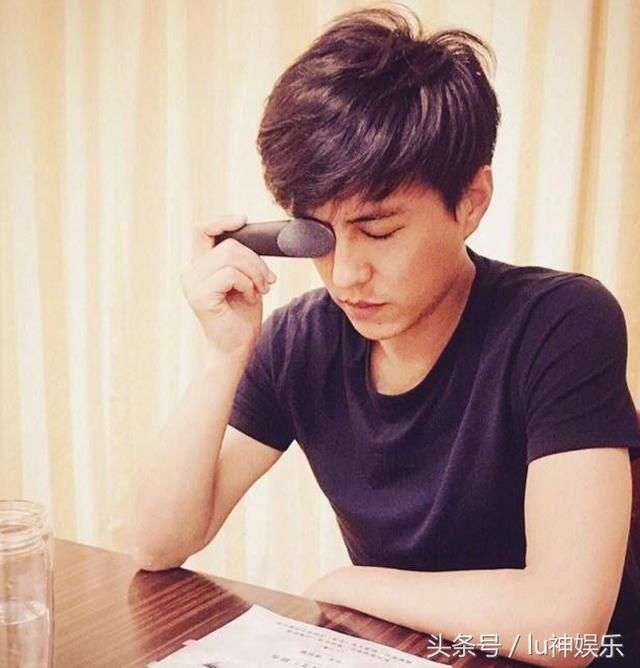 靳东落选 白玉兰 奖,圈内人对他是这样评价!金