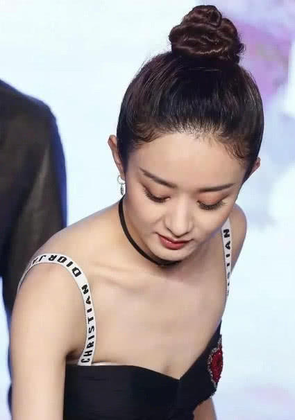 赵丽颖内衣外穿却不小心漏出拍戏时瘦的伤,大最裤穿什么性感美女性感图片