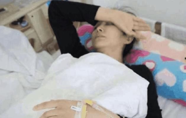 山东女子下身疼了5年,去医院取出这么个东西,老公气的脸都变色