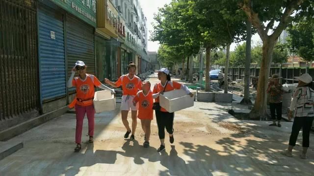 酷暑送清凉,爱心伴我行