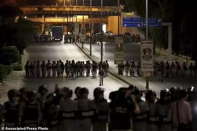 约旦这场骚乱竟让沙特成大赢家 伊朗莫名躺枪