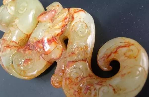 从古墓里挖出来的天价古董,真的能戴吗?