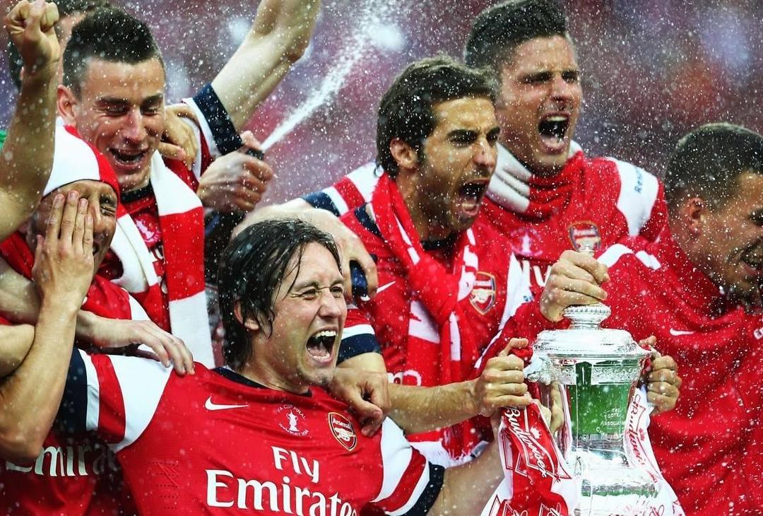 老板零投入!球员买卖收入支撑阿森纳10年!没冠