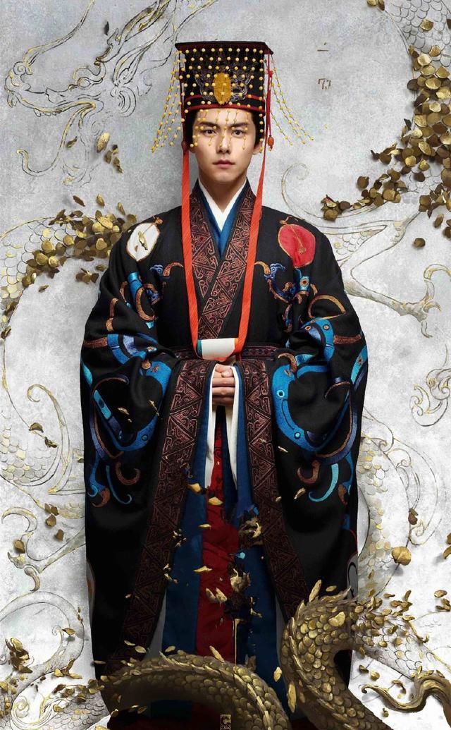 曹操把三个女儿都嫁给汉献帝刘协，难道他不考虑女儿的幸福吗