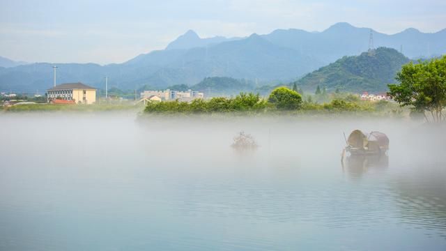 如画般的人间仙境，水温常年只有17度，避暑首选地