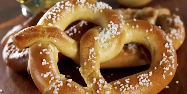 外国人喝酒有下酒菜么, 都是什么菜?