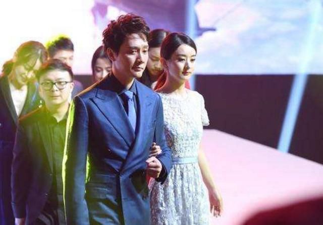 冯绍峰、赵丽颖的宝宝会长啥样?把两人照片合