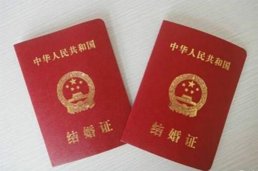 儿子病重我找前夫要钱，他只给五百，走后收到一条短信我乐了