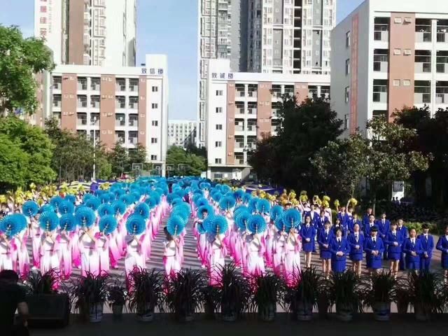 初中毕业生读职校怎么样?选什么专业?