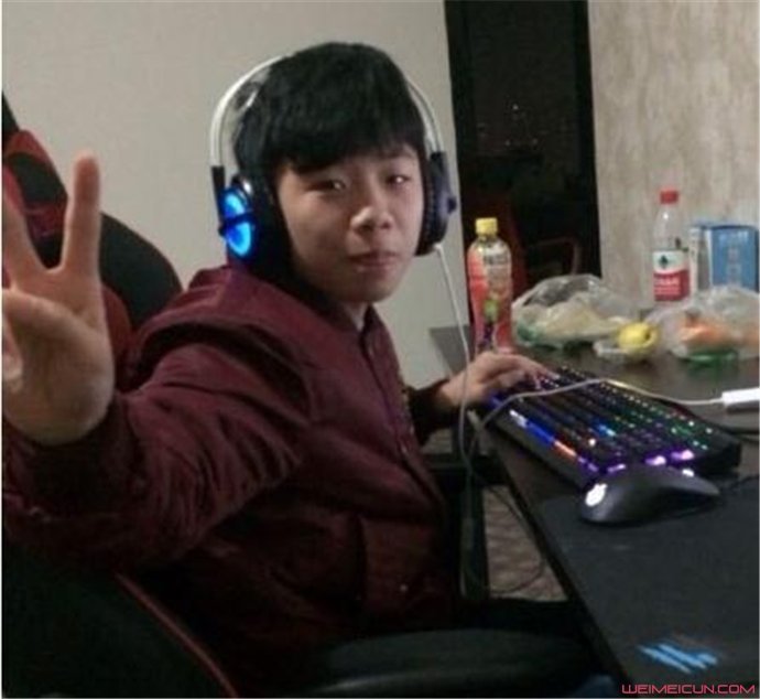 lol小新为什么不直播了?lol小新多大了不火了原