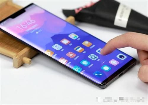 华为一年的手机销量多少