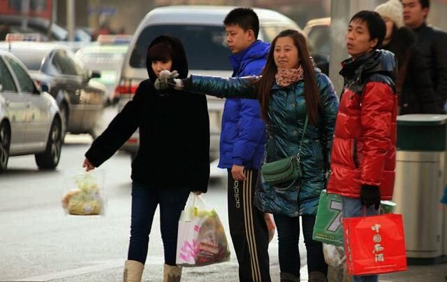 农村老人常说“人穷莫走亲戚，人穷莫望娘家门”，有道理吗