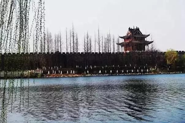 古色古香:中国保存最完好的10大古城 古色古香:中国保存最完好的10大古城