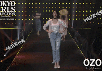 当然对演员来讲,走红毯也是至关重要的环节,因为一个电影节就这么几个