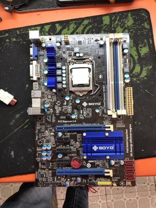 电脑换主板多少钱