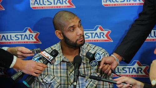 球星被当众调侃!姚明大智慧逗笑全场,杜兰特的