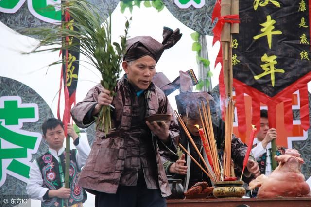 劝君不要到处跑,风景还是贵州好.不到长城非好汉,不到贵州更遗憾