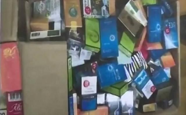 女子微信卖烟补贴家用,赚了钱还没来得及高兴