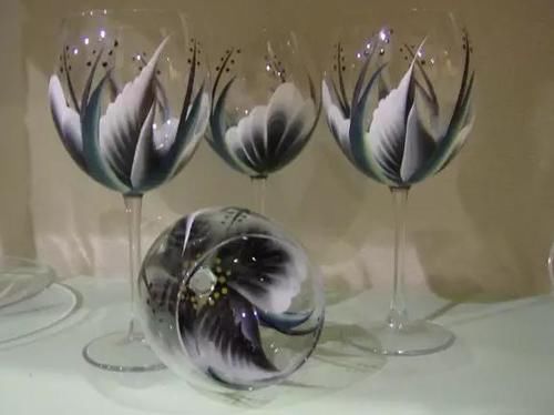 葡萄酒杯应该这样清洗才对,估计很多人都搞错